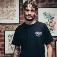 Rémi - Tatoueur au CaféInk